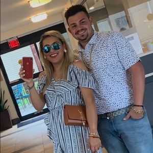 Meet your Posher, Paris